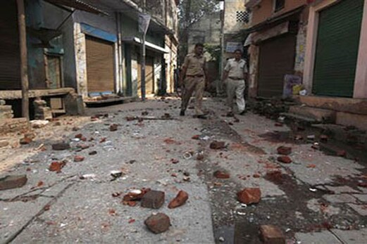 دوفریقوں کے درمیان کشیدگی کے بعد سیونی میں دفعہ 144 کا نفاذ دوفریقوں کے درمیان کشیدگی کے بعد سیونی میں دفعہ 144 کا نفاذ
