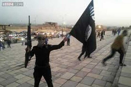 دیر الزور میں داعش نے 400 شہریوں کو یرغمال بنایا: نگراں تنظیم دیر الزور میں داعش نے 400 شہریوں کو یرغمال بنایا: نگراں تنظیم