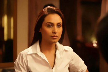 سال 2005 میں آئی فلم’ بنٹی اور ببلی‘ رانی کے کیریئر کی ایک اور سپر ہٹ ثابت هوئی۔یش راج بینر تلے بنی اس فلم کے ذریعے رانی اور ابھیشیک بچن کی جوڑی نے ناظرین کو اپنے کارناموں کے ذریعے هنساتے ہنساتےلوٹ پوٹ کردی گئی ہے۔ سال 2005 میں آئی فلم’ بنٹی اور ببلی‘ رانی کے کیریئر کی ایک اور سپر ہٹ ثابت هوئی۔یش راج بینر تلے بنی اس فلم کے ذریعے رانی اور ابھیشیک بچن کی جوڑی نے ناظرین کو اپنے کارناموں کے ذریعے هنساتے ہنساتےلوٹ پوٹ کردی گئی ہے۔