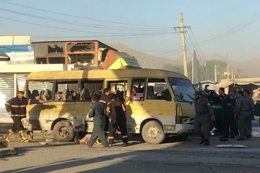 افغانستان: منی بس میں دھماکہ، متعدد افراد ہلاک، دو دیگر زخمی افغانستان: منی بس میں دھماکہ، متعدد افراد ہلاک، دو دیگر زخمی