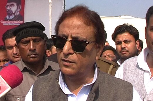 بلند شہر اجتماعی آبروریزی کیس : سپریم کورٹ نے کیا اعظم خان کا معافی نامہ مسترد ، نیا حلف نامہ داخل کرنے کی ہدایت بلند شہر اجتماعی آبروریزی کیس : سپریم کورٹ نے کیا اعظم خان کا معافی نامہ مسترد ، نیا حلف نامہ داخل کرنے کی ہدایت