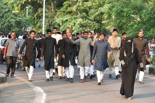 اے ایم یو طلبہ یونین الیکشن منسوخ، یونیورسٹی کیمپس میں سیکورٹی سخت اے ایم یو طلبہ یونین الیکشن منسوخ، یونیورسٹی کیمپس میں سیکورٹی سخت