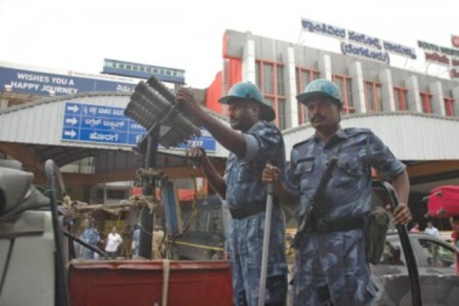  کرناٹک حکومت نے تمل ناڈو میں رہ رہے کنڑ لوگوں کی سیکورٹی کی اپیل کی ہے۔