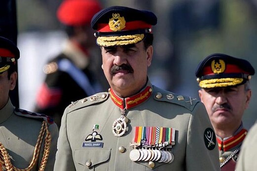 راحیل شریف کا ایک ہفتہ میں دوسری مرتبہ ایل او سی کا دورہ ، آپریشنل تیاریوں کا لیا جائزہ راحیل شریف کا ایک ہفتہ میں دوسری مرتبہ ایل او سی کا دورہ ، آپریشنل تیاریوں کا لیا جائزہ