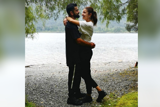  وراٹ کوہلی اور انوشکا شرما ۔