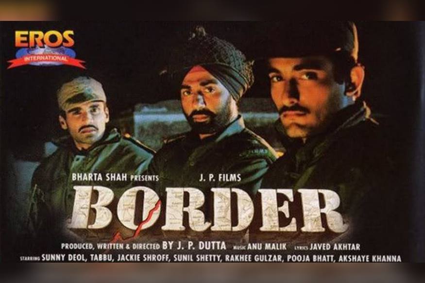 سنی دیول نے سب سے پہلے پاکستان کی اینٹ سے اینٹ بجائی تھی۔ 1997 میں آئی پی دتہ کی سپر ہٹ فلم بارڈر سے۔ اس فلم میں وہ میجر کلدیپ سنگھ چاندپوری کے کردار میں تھے اور فلم کے کلائمیکس میں جس طرح وہ اکیلے پاکستانی فوج کے ٹینکس کو ختم کرتے ہیں وہ مناظر آج بھی جوش جگا دیتے ہیں۔ سنی دیول نے سب سے پہلے پاکستان کی اینٹ سے اینٹ بجائی تھی۔ 1997 میں آئی پی دتہ کی سپر ہٹ فلم بارڈر سے۔ اس فلم میں وہ میجر کلدیپ سنگھ چاندپوری کے کردار میں تھے اور فلم کے کلائمیکس میں جس طرح وہ اکیلے پاکستانی فوج کے ٹینکس کو ختم کرتے ہیں وہ مناظر آج بھی جوش جگا دیتے ہیں۔