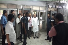وزیراعلیٰ نتیش کمار پہنچے مظفر پور:نتیش کمار کے خلاف اسپتال کے باہر لوگوں کا احتجاج