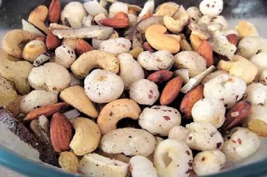 تیس کی عمر کے بعد ہونے والی اس کمی کو دور کریں گی یہ چیزیں: جاننا بیحد ضروری تیس کی عمر کے بعد ہونے والی اس کمی کو دور کریں گی یہ چیزیں: جاننا بیحد ضروری