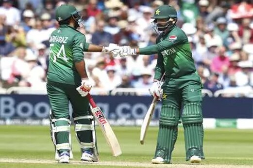 سری لنکا کے خلاف ون ڈے سیریز کیلئے پاکستانی ٹیم کا اعلان ، ان پانچ کھلاڑیوں کی ہوئی واپسی ، پڑھیں پورا شیڈیول سری لنکا کے خلاف ون ڈے سیریز کیلئے پاکستانی ٹیم کا اعلان ، ان پانچ کھلاڑیوں کی ہوئی واپسی ، پڑھیں پورا شیڈیول