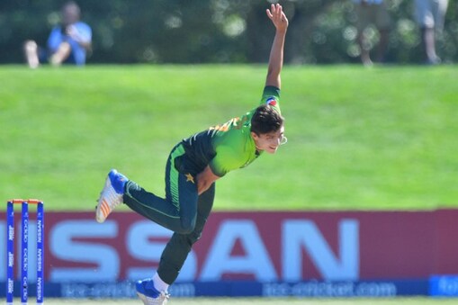 آسٹریلیا کے خلاف پاکستانی ٹسٹ اورٹی -20 ٹیم کا اعلان، اس کھلاڑی کو ملا موقع۔
