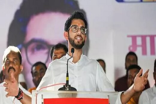 آدتیہ نے لیا سونیا گاندھی کے نام کا حلف، بی جے پی کا طنز، یہ دکھاتا ہے ان کاہندوتو کتنا کھوکھلا آدتیہ نے لیا سونیا گاندھی کے نام کا حلف، بی جے پی کا طنز، یہ دکھاتا ہے ان کاہندوتو کتنا کھوکھلا