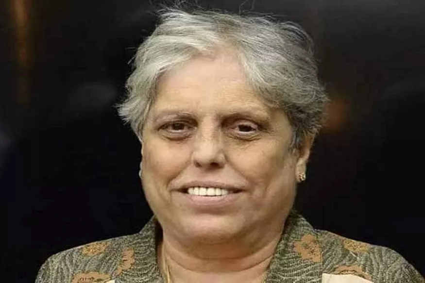 ڈائنا ایڈلجی : ان کا نام گزشتہ دو سال سے کافی سرخیوں میں رہا ۔ وہ ونود رائے کے ساتھ بی سی سی آئی کی ایڈمنسٹریٹو کمیٹی میں شامل تھیں ۔ ڈائنا نے ہندوستان کی جانب سے 20 ٹیسٹ میچ اور 34 ون ڈے میچ کھیلے ہیں ۔ وہ آل راونڈر کھلاڑی تھیں ۔ ڈائنا نے ٹیسٹ میں 404 رن بنائے اور 63 وکٹ لئے جبکہ ون ڈے میں انہوں نے 211 رن بنائے اور 46 وکٹ اپنے نام کئے ۔ انہوں نے 1976 میں ڈیبیو کیا تھا اور 1993 میں اپنا آخری بین الاقوامی میچ کھیلا تھا ۔ ڈائنا ایڈلجی : ان کا نام گزشتہ دو سال سے کافی سرخیوں میں رہا ۔ وہ ونود رائے کے ساتھ بی سی سی آئی کی ایڈمنسٹریٹو کمیٹی میں شامل تھیں ۔ ڈائنا نے ہندوستان کی جانب سے 20 ٹیسٹ میچ اور 34 ون ڈے میچ کھیلے ہیں ۔ وہ آل راونڈر کھلاڑی تھیں ۔ ڈائنا نے ٹیسٹ میں 404 رن بنائے اور 63 وکٹ لئے جبکہ ون ڈے میں انہوں نے 211 رن بنائے اور 46 وکٹ اپنے نام کئے ۔ انہوں نے 1976 میں ڈیبیو کیا تھا اور 1993 میں اپنا آخری بین الاقوامی میچ کھیلا تھا ۔