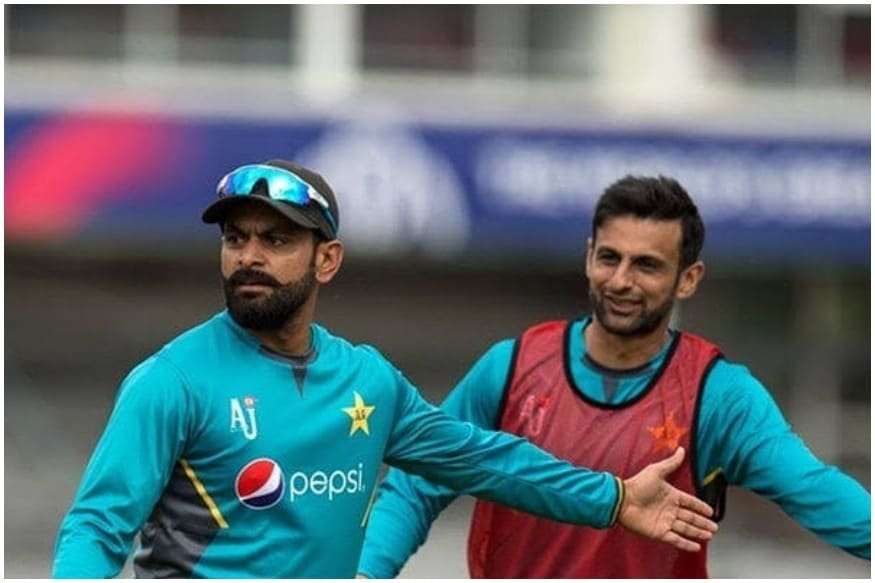 محمد حفیظ اورشعیب ملک دونوں اس وقت مشکل دور سے گزر رہے ہیں۔