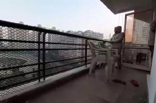 اندراپورم میں 2 بچوں کا قتل کرکے شوہر اوراس کی 2 بیویوں نے کیا یہ ہوش اڑا دینے والا کام اندراپورم میں 2 بچوں کا قتل کرکے شوہر اوراس کی 2 بیویوں نے کیا یہ ہوش اڑا دینے والا کام