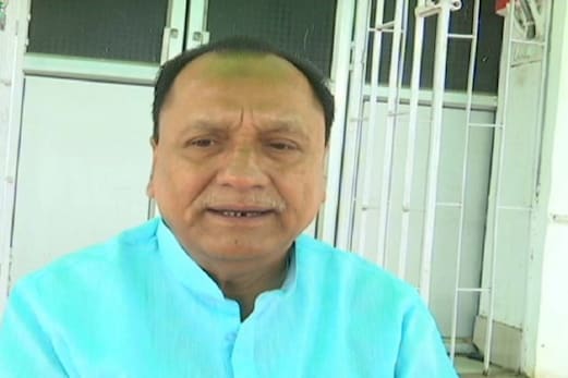 پٹنہ : اردو کے خادم کہے جانے والےبہار کے سابق وزیرڈاکٹرعبدالغفور کا انتقال ، کل ہوگی تدفین پٹنہ : اردو کے خادم کہے جانے والےبہار کے سابق وزیرڈاکٹرعبدالغفور کا انتقال ، کل ہوگی تدفین