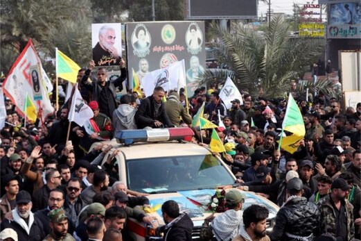 ایران :جنرل قاسم سلیمانی کے جنازے میں بھگدڑ،35 افراد ہلاک، متعدد زخمی ایران :جنرل قاسم سلیمانی کے جنازے میں بھگدڑ،35 افراد ہلاک، متعدد زخمی