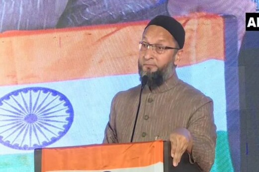 اسدالدین اویسی کا انوراگ ٹھاکر کو چیلنج۔ جگہ بتائیے جہاں مجھے گولی ماریں گے، میں آنے کو تیار اسدالدین اویسی کا انوراگ ٹھاکر کو چیلنج۔ جگہ بتائیے جہاں مجھے گولی ماریں گے، میں آنے کو تیار