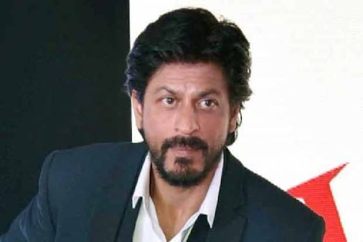 بالی ووڈ اداکار شاہ رخ خان نے مذہب پر کہا- میں مسلمان، میری بیوی ہندو اور بچے ہندوستان بالی ووڈ اداکار شاہ رخ خان نے مذہب پر کہا- میں مسلمان، میری بیوی ہندو اور بچے ہندوستان