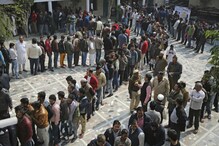 دہلی الیکشن : ووٹنگ فیصد جاری،ان دو مسلم علاقوں میں جم کر پڑے ووٹ، شاہین باغ کا رہا یہ حال