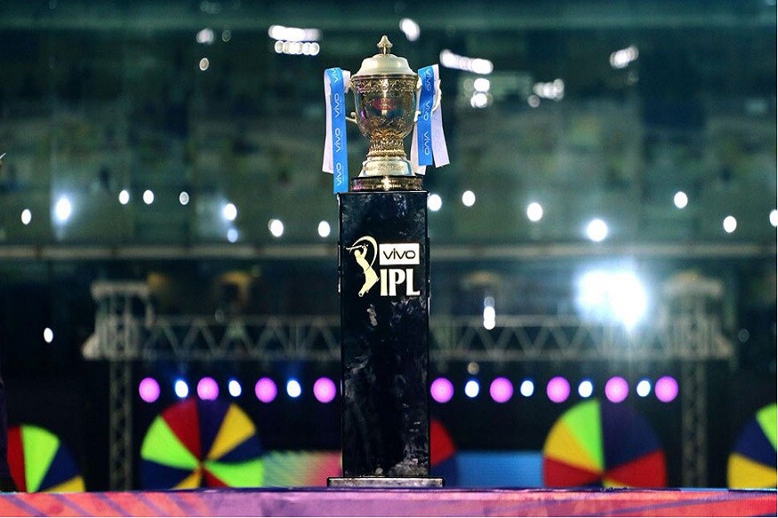 کورونا وائرس کے سبب انڈین پریمیئر لیگ کے سبب آئی پی ایل کو غیرمعینہ مدت تک کے لئے ملتوی کردیا گیا ہے۔
