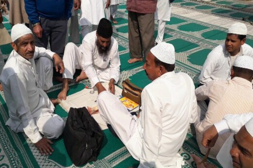 میرٹھ : دہلی فساد متاثرین کی امداد کے نام پر چندہ اگاہی کا دھندا اجاگر ، اہم شخصیات نے کی یہ خاص اپیل میرٹھ : دہلی فساد متاثرین کی امداد کے نام پر چندہ اگاہی کا دھندا اجاگر ، اہم شخصیات نے کی یہ خاص اپیل