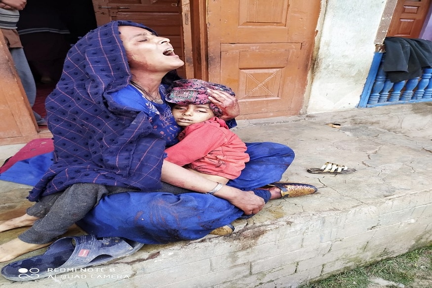کپواڑہ ضلع سے محض 40 کلو میٹرکی دوری پر واقع تمنہ چوکی بل میں اس وقت افراتفری اورکہرام مچ گیا جب اچانک ہوئی اس گولہ باری کے نتیجے میں کئی شیل اس بستی میں آگرے۔