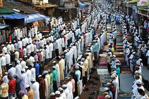 رمضان المبارک میں افطار اور تراویح کی نماز کو لے کر مہاراشٹر حکومت نے جاری کی یہ نئی ہدایات رمضان المبارک میں افطار اور تراویح کی نماز کو لے کر مہاراشٹر حکومت نے جاری کی یہ نئی ہدایات