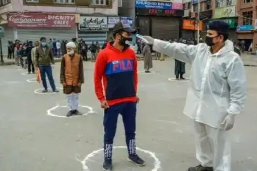 بھوپال میں کورونا وائرس کے مریضوں کی تعداد جہاں بڑھ کر 755 ہوگئی ہے۔ اب تک 447 مریض صحتیاب ہوکر اسپتال سے اپنےگھروں کو جا چکے ہیں۔