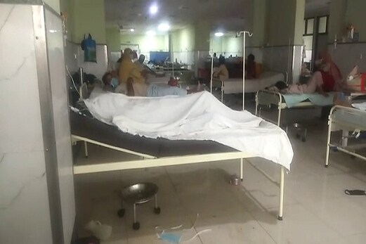 میرٹھ میں کورونا سے مرنے والے افراد کی لاشوں کے ساتھ مبینہ اہانت کا معاملہ الہ آباد ہائی کورٹ پہنچا میرٹھ میں کورونا سے مرنے والے افراد کی لاشوں کے ساتھ مبینہ اہانت کا معاملہ الہ آباد ہائی کورٹ پہنچا