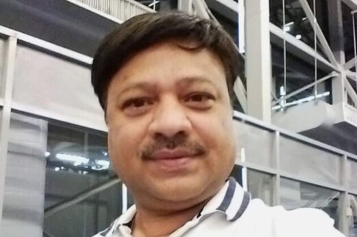 دو بے بس مسلم خواتین کیلئے فرشتہ ثابت ہوئے حیدرآباد کے تاجر راجندر اگروال ، کیا یہ کام ، جم کر ہورہی تعریف دو بے بس مسلم خواتین کیلئے فرشتہ ثابت ہوئے حیدرآباد کے تاجر راجندر اگروال ، کیا یہ کام ، جم کر ہورہی تعریف