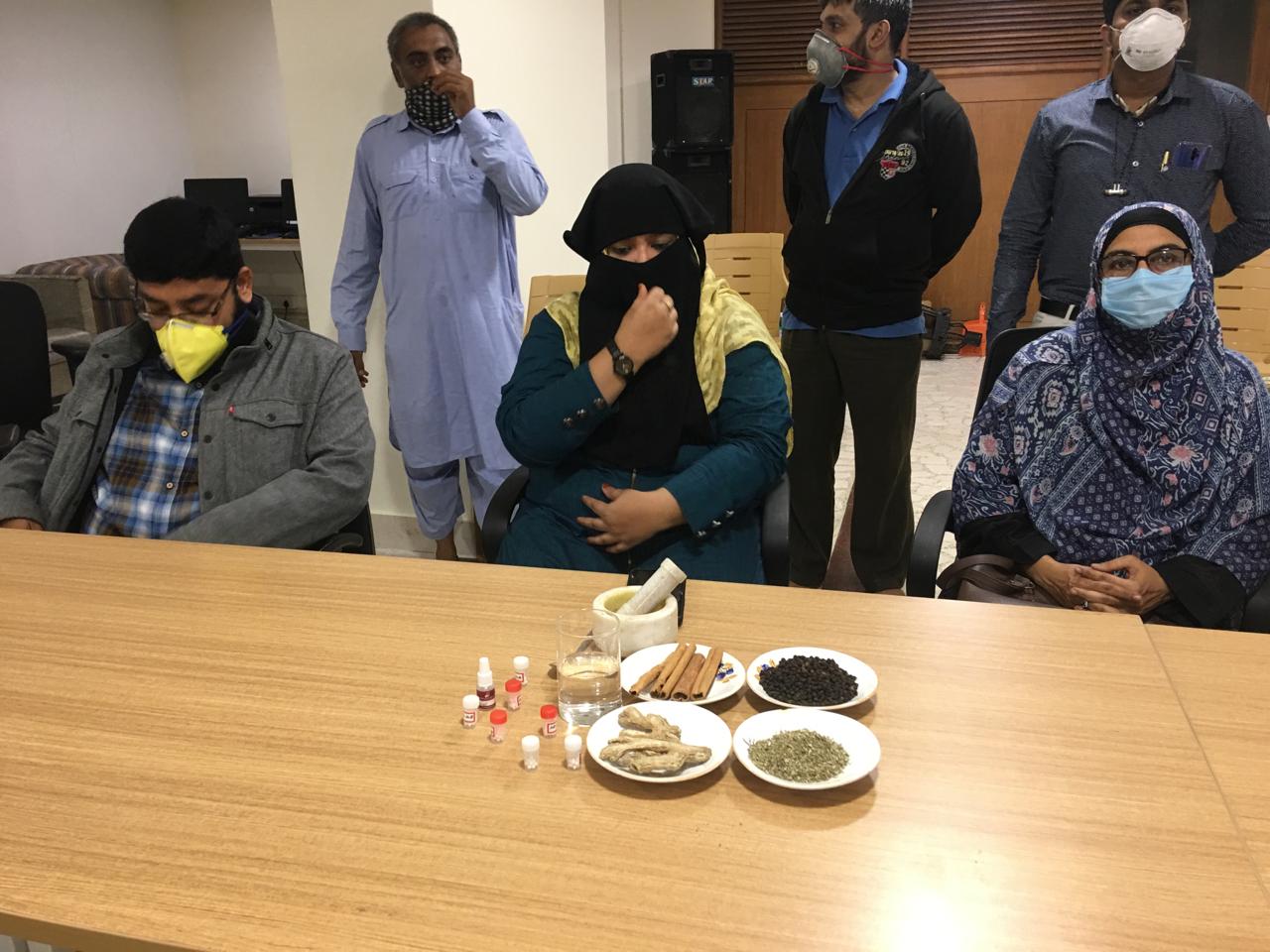 میٹنگ میں یہ تجویز بھی سامنے آئی کہ وقف اداروں کے تحت قائم ہاسٹلوں ، شادی گھروں کو بھی ضرورت پڑنے پر استعمال کیا جانا چاہئے ۔