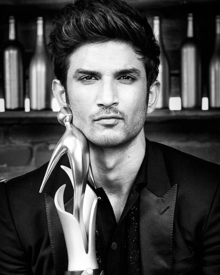  بالی ووڈ کے چمکتے ستارے سشانت سنگھ راجپوت (Sushant Singh Rajput): تصویر انسٹاگرام۔