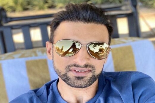 انگلینڈ دورہ پر جانے سے پہلے پاکستانی کرکٹر شعیب ملک آئیں گے ہندوستان ، جانئے کیا ہے وجہ انگلینڈ دورہ پر جانے سے پہلے پاکستانی کرکٹر شعیب ملک آئیں گے ہندوستان ، جانئے کیا ہے وجہ
