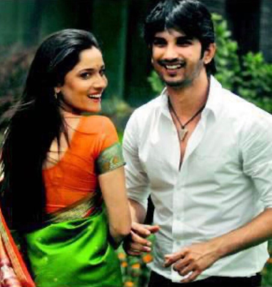  بالی ووڈ کے چمکتے ستارے سشانت سنگھ راجپوت (Sushant Singh Rajput) اور ان کی سابق گرل فرینڈانکتا لوکھنڈے (Ankita Lokhande): تصویر انسٹاگرام۔
