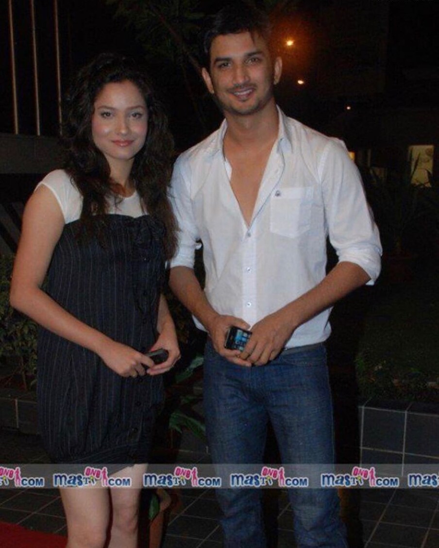  بالی ووڈ کے چمکتے ستارے سشانت سنگھ راجپوت (Sushant Singh Rajput) اور ان کی سابق گرل فرینڈانکتا لوکھنڈے (Ankita Lokhande): تصویر انسٹاگرام۔