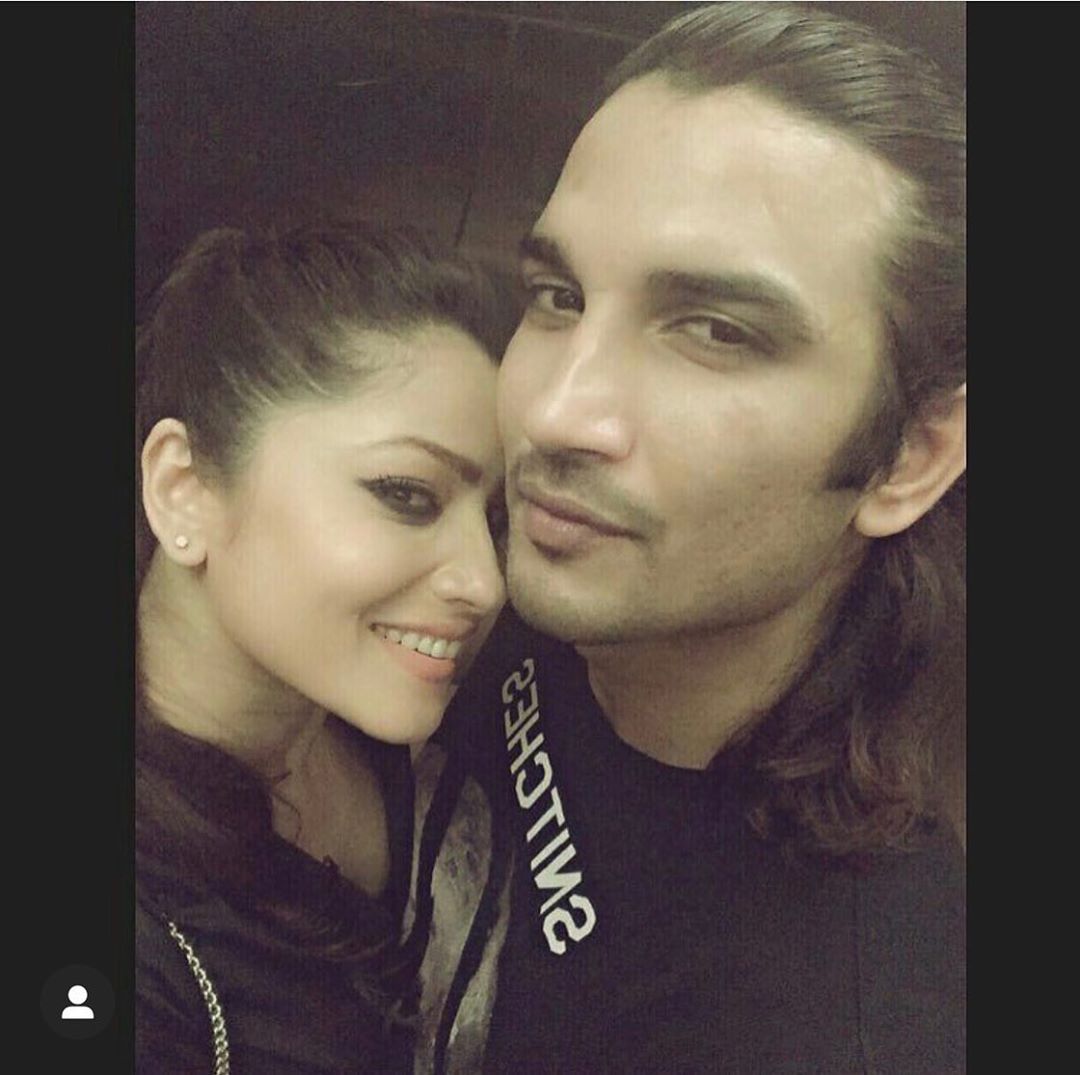 بالی ووڈ کے چمکتے ستارے سشانت سنگھ راجپوت (Sushant Singh Rajput) اور ان کی سابق گرل فرینڈانکتا لوکھنڈے (Ankita Lokhande): تصویر انسٹاگرام۔ بالی ووڈ کے چمکتے ستارے سشانت سنگھ راجپوت (Sushant Singh Rajput) اور ان کی سابق گرل فرینڈانکتا لوکھنڈے (Ankita Lokhande): تصویر انسٹاگرام۔