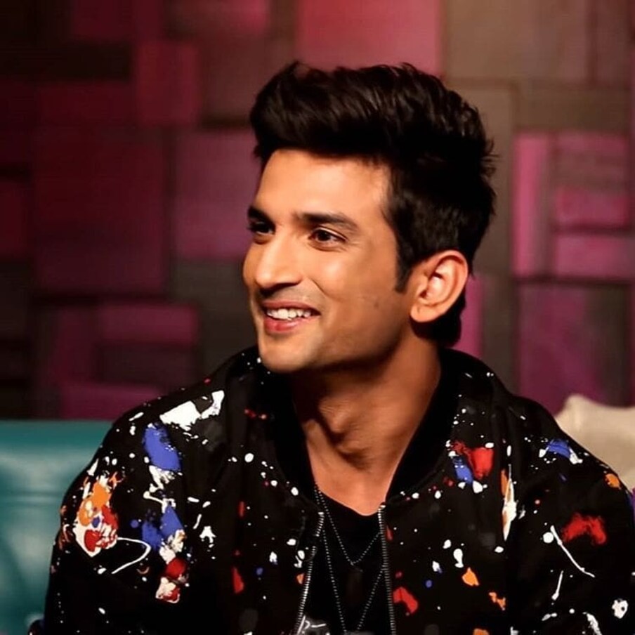 ,[object Object],بالی ووڈ کے چمکتے ستارے سشانت سنگھ راجپوت (Sushant Singh Rajput): تصویر انسٹاگرام۔