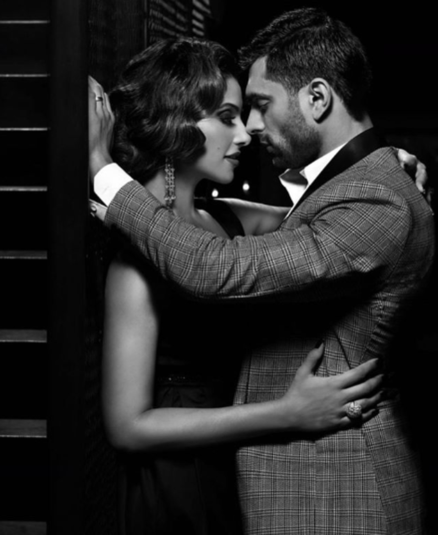 بالی ووڈ اداکارہ بپاشا باسو ( Bipasha Basu ) ۔ تصویر : انسٹاگرام ۔