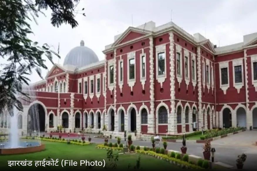 عدالت نے حکومت کی بات ماننے سےانکار کرتے ہوئے کہا کہ یہ لوگ چھپے ہوئے نہیں بلکہ پھنسے ہوئے تھے اور پھر ضمانت دے دی۔