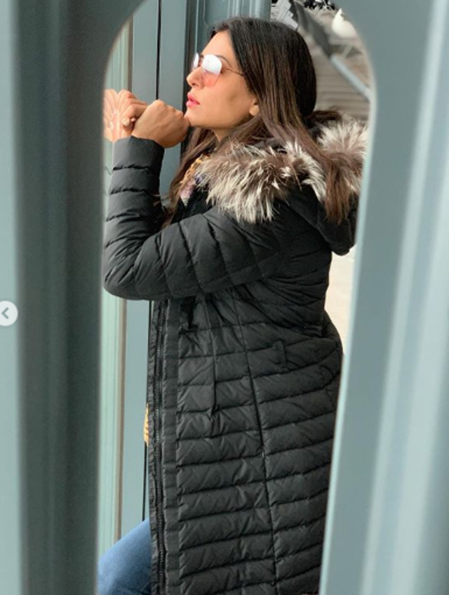  بالی ووڈ اداکارہ سشمتا سین ( Sushmita Sen ) ۔ تصویر انسٹاگرام ۔