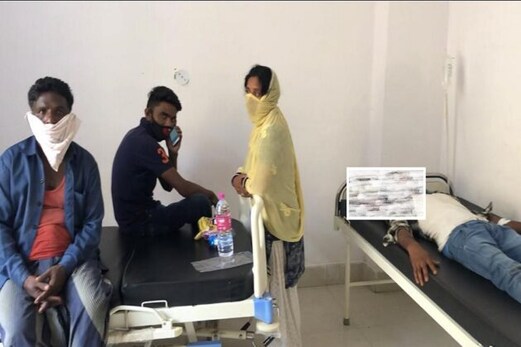 جھارکھنڈ میں نکسلیوں نے ڈھایا ظلم، عدالت لگاکر ایک کو پیٹ پیٹ کر مارا، دوسرے کے اقرار جرم کا ویڈیو کیا وائرل، علاقہ میں خوف کا ماحول جھارکھنڈ میں نکسلیوں نے ڈھایا ظلم، عدالت لگاکر ایک کو پیٹ پیٹ کر مارا، دوسرے کے اقرار جرم کا ویڈیو کیا وائرل، علاقہ میں خوف کا ماحول