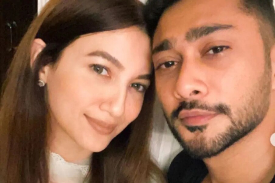  اداکارہ گوہر خان اور زید دربار ۔ (Photo:@gauaharkhan/Instagram)
