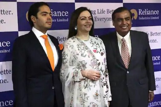 مکیش امبانی بنے دنیا کے چوتھے سب سے امیر شخص، 80.6 ارب ڈالر ہے کل جائیداد مکیش امبانی بنے دنیا کے چوتھے سب سے امیر شخص، 80.6 ارب ڈالر ہے کل جائیداد