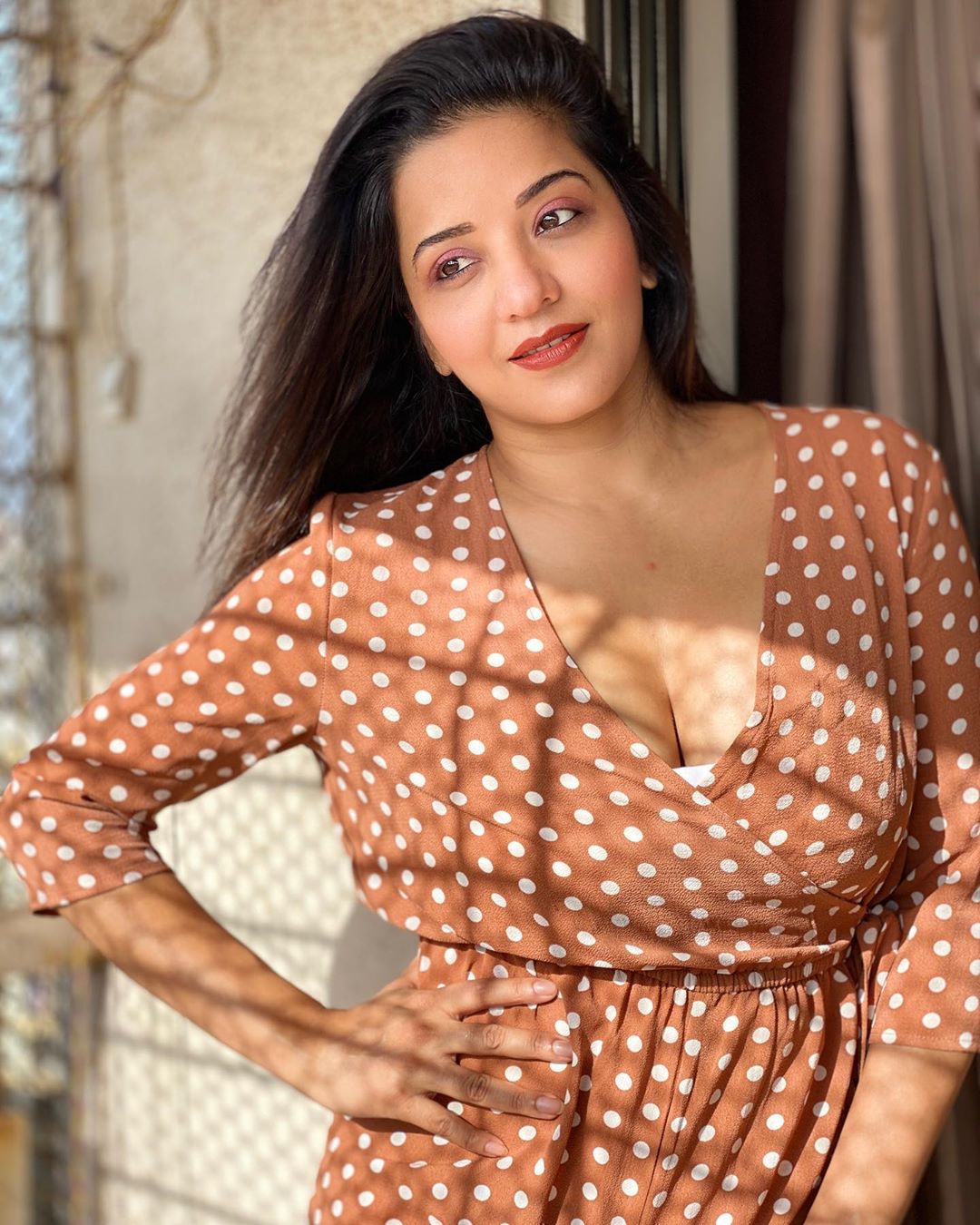 ان تصویروں پر اداکارہ مونالیسا (Monalisa) نے کیپشن میں لکھا، قدرت کی رفتار کو اپنائیں ... اس کا راز صبر ہے۔ ان تصویروں پر اداکارہ مونالیسا (Monalisa) نے کیپشن میں لکھا، قدرت کی رفتار کو اپنائیں ... اس کا راز صبر ہے۔