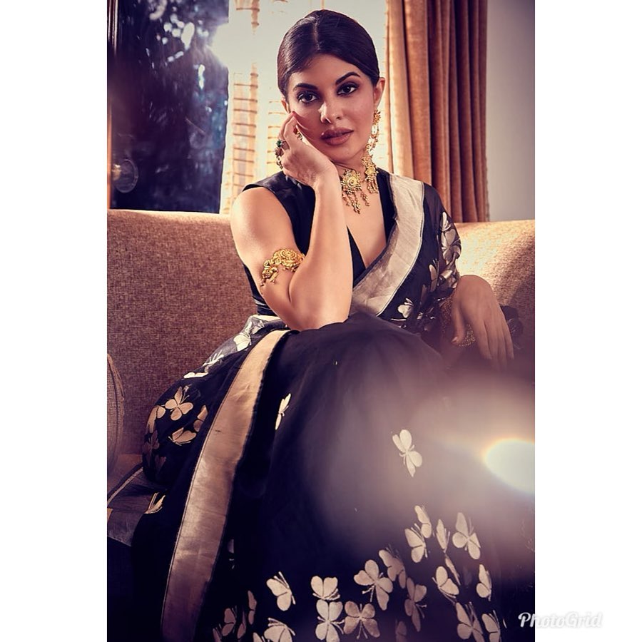  بالی ووڈ کی معروف و مشہور اداکارہ جیکلین فرنانڈیز (Jacqueline Fernandez): تصویر انسٹاگرام۔