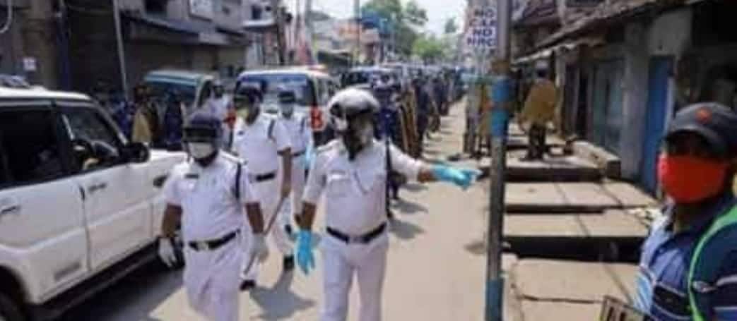 ایچ ایم رحمان کے مطابق وہ دن کی شروعات اپنے پولس ساتھیوں کی صحت کے مسائل کو حل کرنے سے شروع کرتے ہیں۔