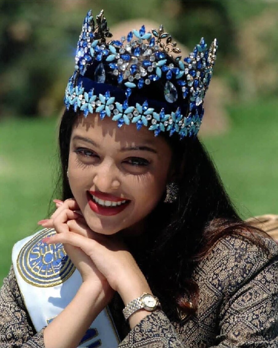  سابق مس ورلڈ ایشوریہ رائے (Aishwarya Rai) شادی کے چار سال بعد 38 سال کی عمر میں ماں بنیں۔ تصویر: انسٹاگرام۔