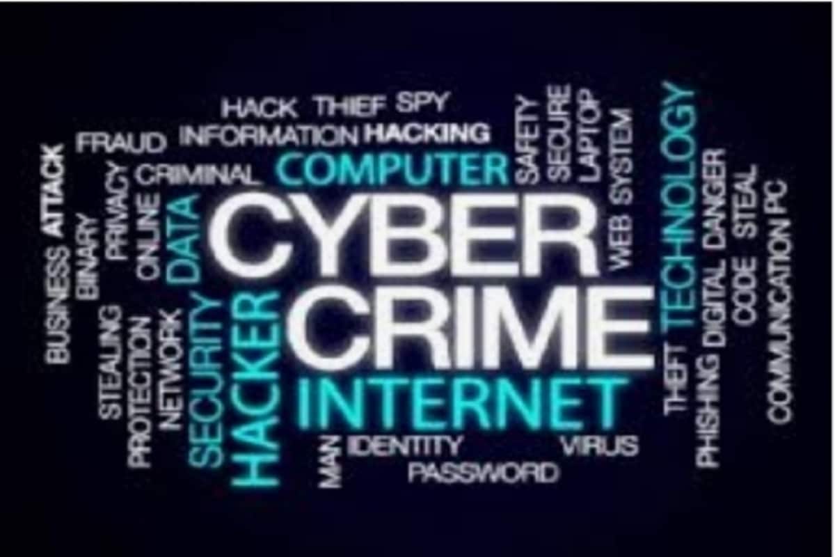 جھارکھنڈ پولیس نے ایک ڈاٹا بیس تیارکیا ہے، جس کے تحت اب تک کئی سائبر ملزمین کو رڈار پر لیا گیا ہے اور ان کے ذریعہ بنائے گئے تقریباً ایک سو کروڑ کے املاک سے متعلق جانکاری بھی یکجا کی گئی ہے۔