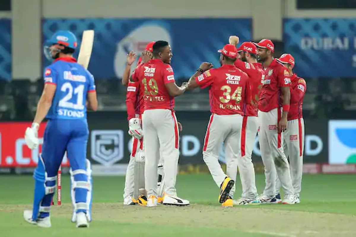 سپر اوور میں پنجاب کی ٹیم صرف دو رن ہی بناسکی اور دہلی کیپیٹلس نے آسانی سے تین رن بناکر میچ جیت لیا ۔