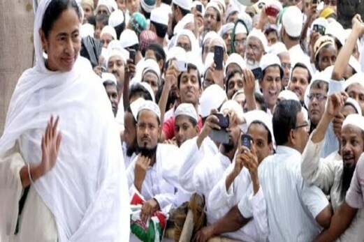 مغربی بنگال میں نوجوانوں کو فون استعمال کرنےکی تربیت دیں گے ائمہ کرام مغربی بنگال میں نوجوانوں کو فون استعمال کرنےکی تربیت دیں گے ائمہ کرام